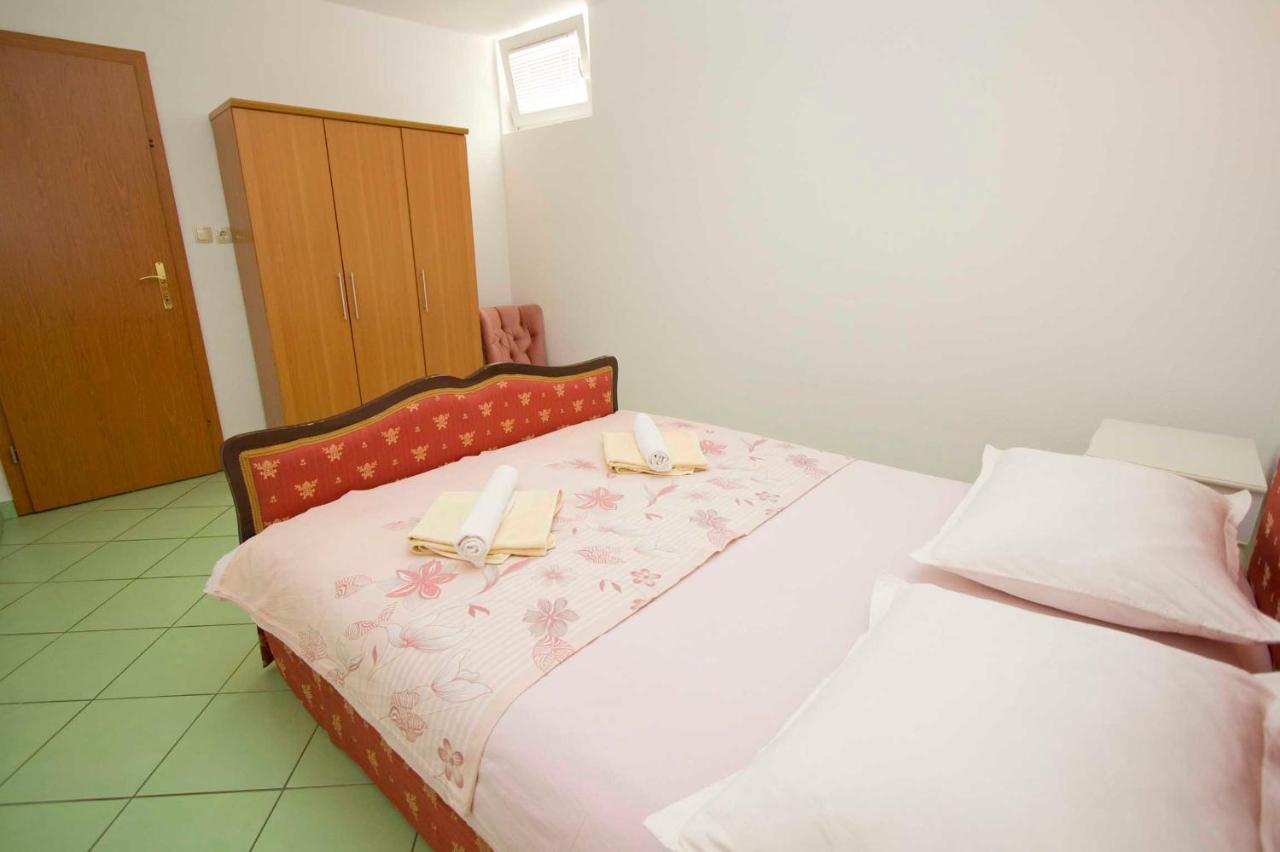 Srdjan Apartment Makarska